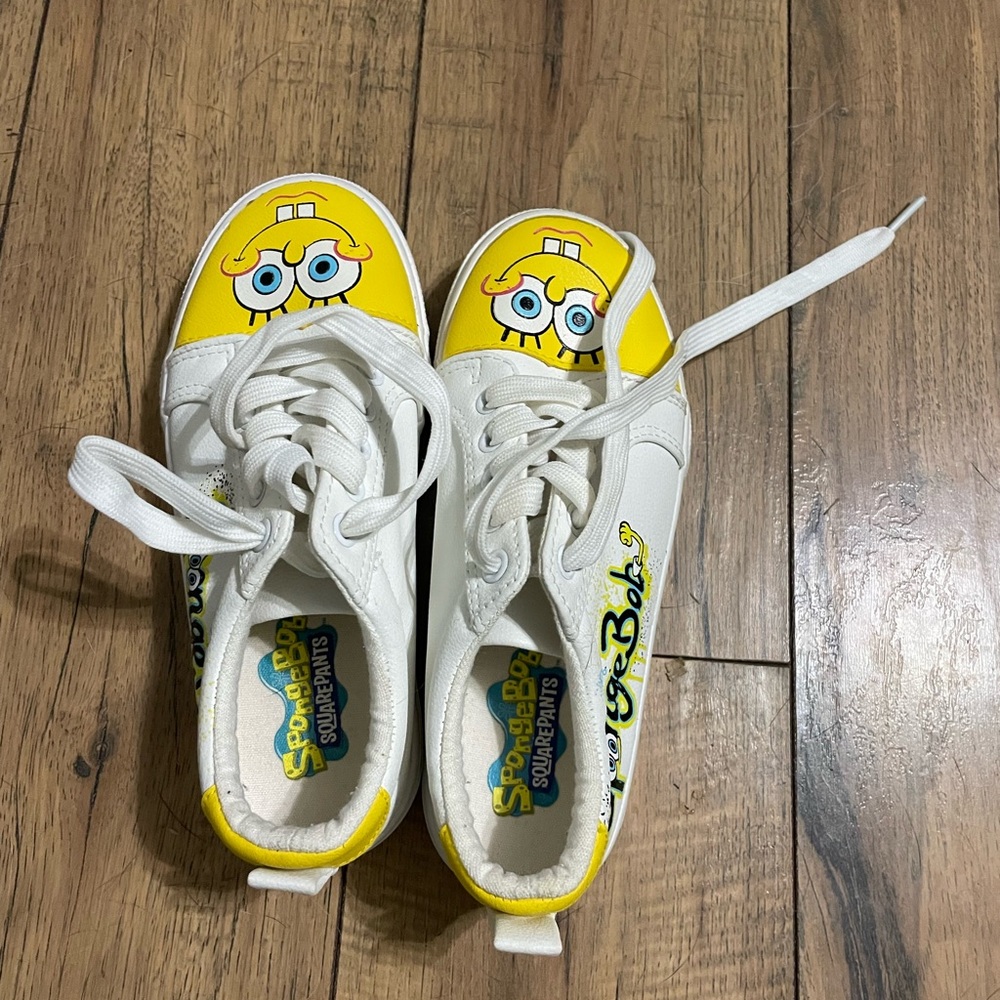 SpongeBob SquarePants Kids Sneakers - Yellow and White